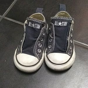 Toddler boys blue converse size 5